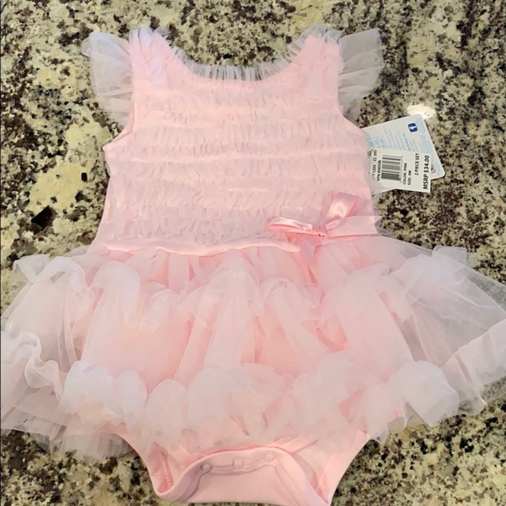 🩰 Baby Essentials Pink TuTu Onesie 🩰 - Picture 1 of 3